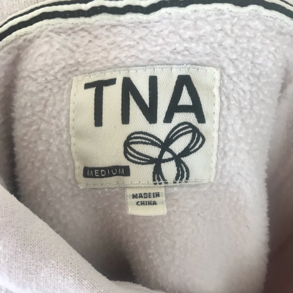 😄2/$20- Aritzia/TNA Baltic hoodie - Picture 6 of 16
